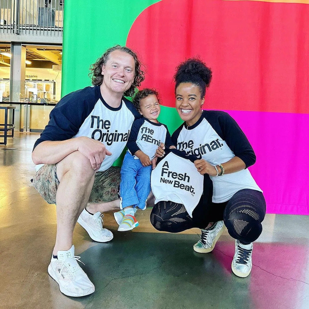 Matching Mommy, Daddy & Kids - The Original The Remix® Set - Unisex Baseball (Raglan) Black/White