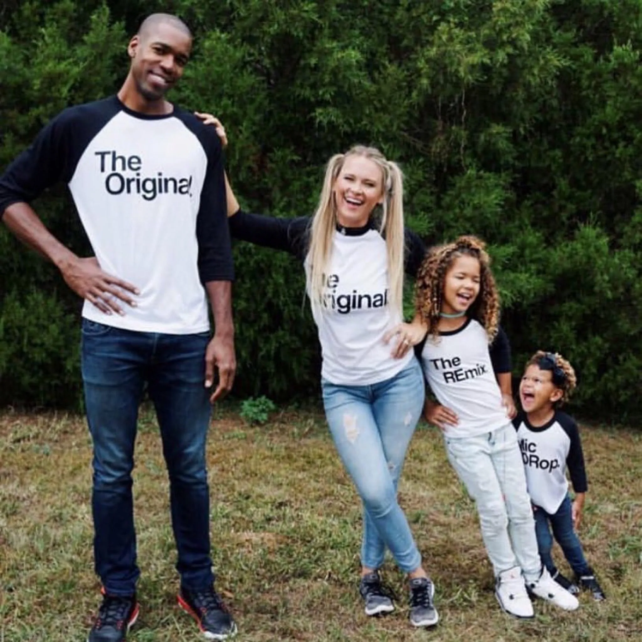 Matching Mommy, Daddy & Kids - The Original The Remix® Set - Unisex Baseball (Raglan) Black/White